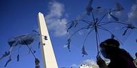 Situação se agravou ainda mais com a chegada de legisladores argentinos para observar as eleições