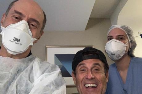 S&eacute;rgio Mallandro recebeu alta hospitalar