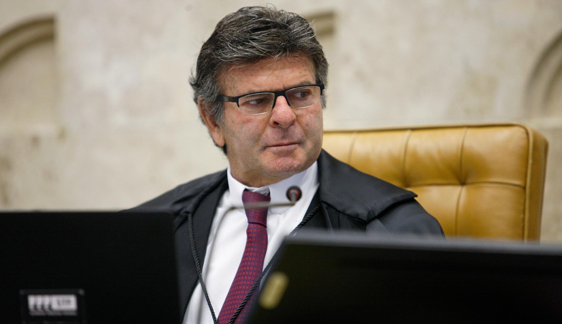 Fux determinou que seja sorteado um novo relator para o inqu&eacute;rito