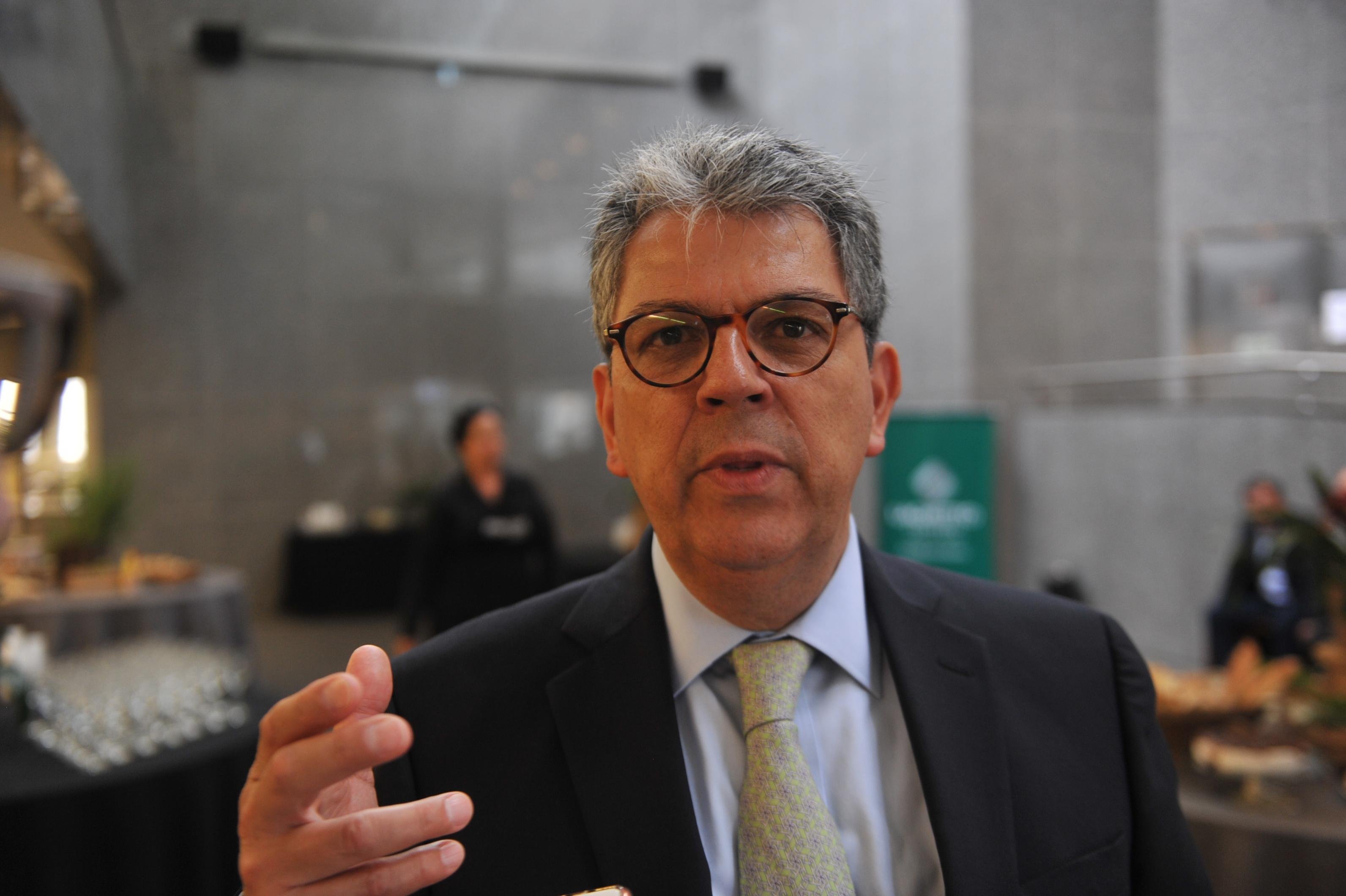 Advogado Marcino Fernandes Rodrigues Junior, um dos mediadores do F&oacute;rum