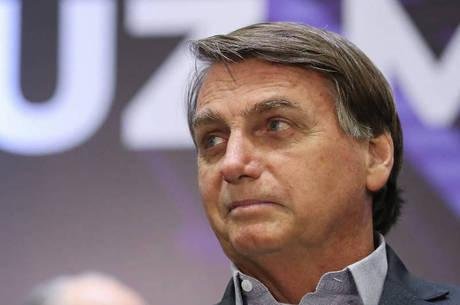 Bolsonaro publica lista de embaixadas fechadas