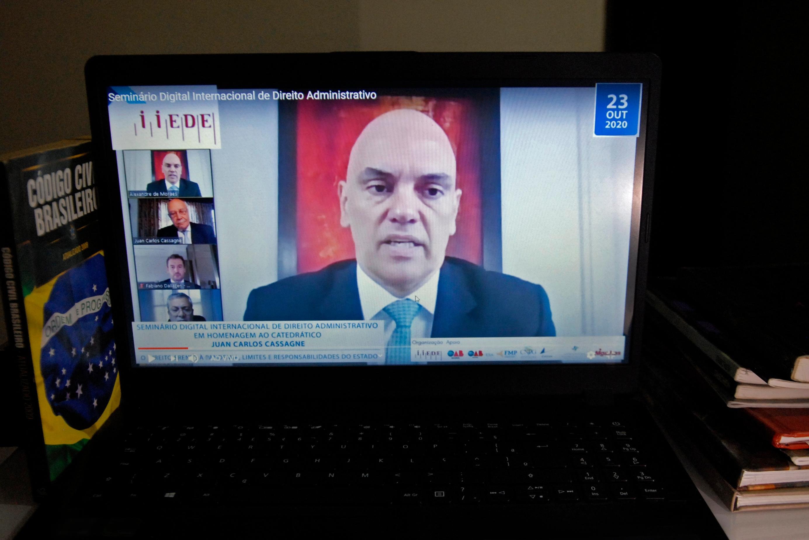 Ministro participou de evento virtual juntamente a outros especialistas do direito administrativo