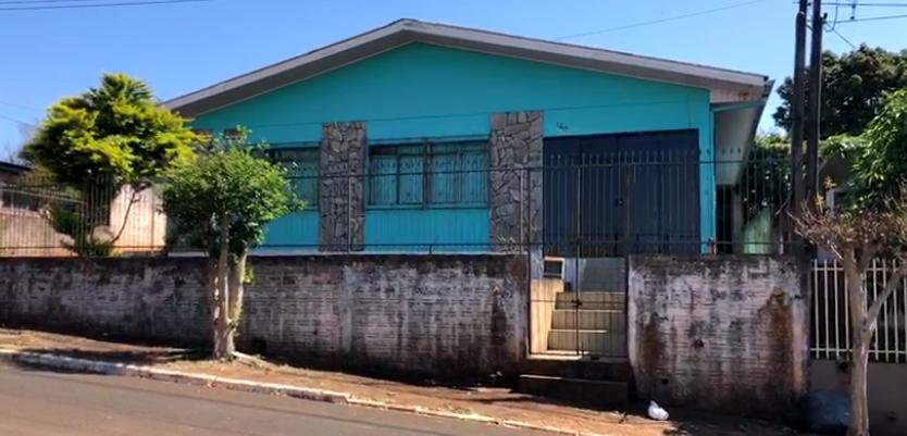 Reportagem da RIC Record TV Paran&aacute; esteve na casa usada como cativeiro em Cantagalo