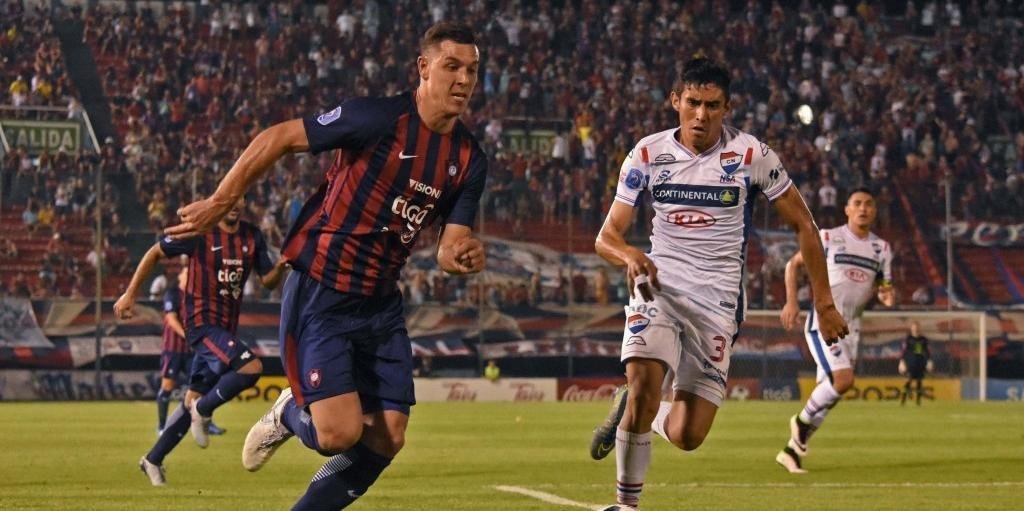 Chur&iacute;n deve assinar contrato de dois anos com o Gr&ecirc;mio