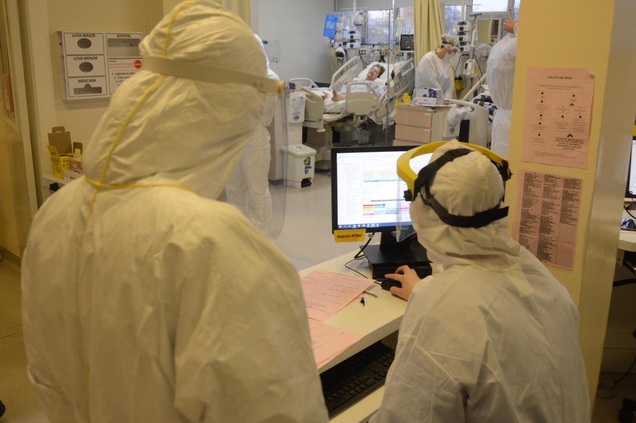 Sete pacientes com diagn&oacute;stico positivo estavam em emerg&ecirc;ncias hospitalares aguardando por leitos