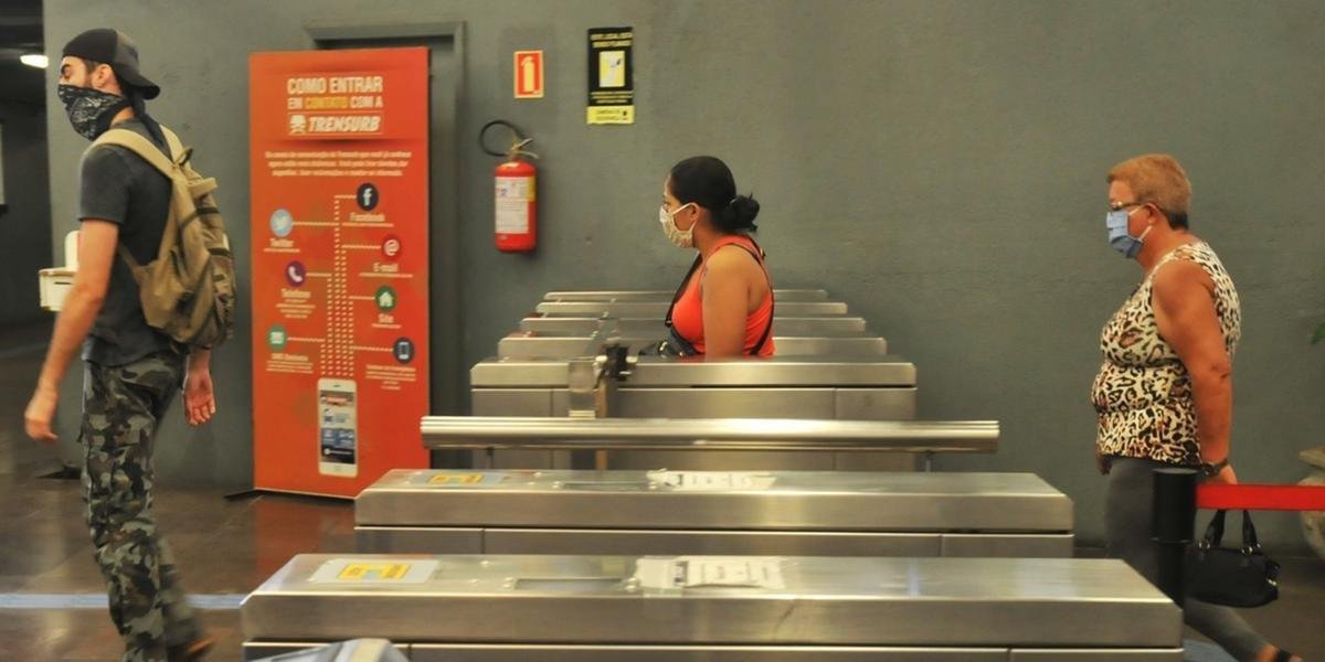 As licita&ccedil;&otilde;es preveem prazo de instala&ccedil;&atilde;o &eacute; de at&eacute; 12 meses