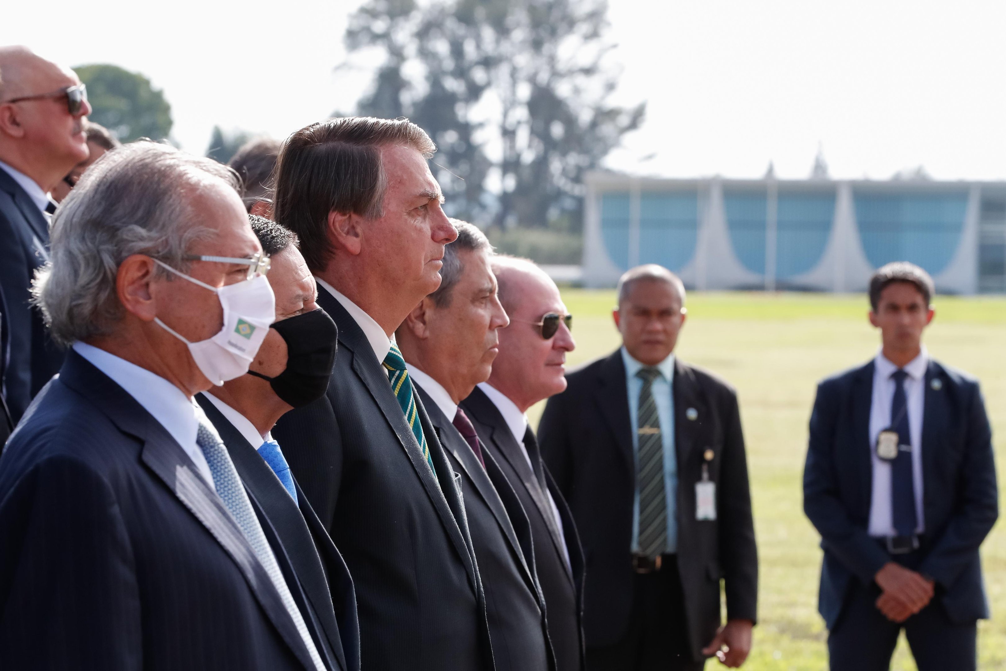 Governo institui estrat&eacute;gia de desenvolvimento