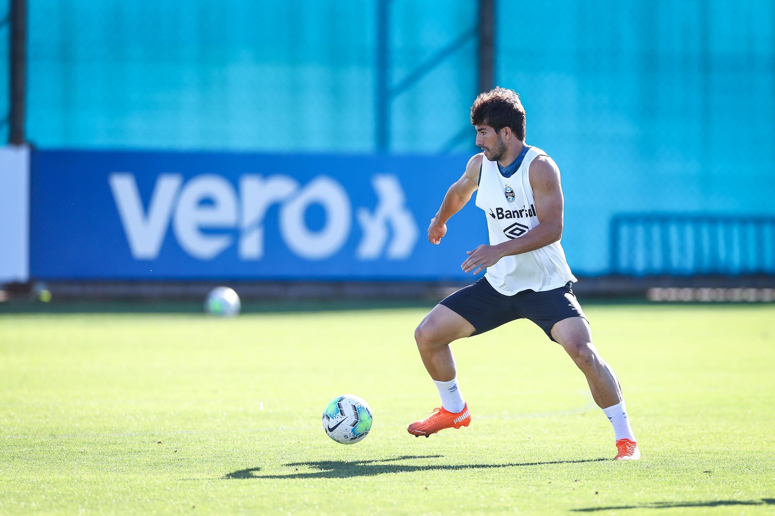Lucas Silva deve aparecer no lugar de Matheus Henrique, com a Covid-19