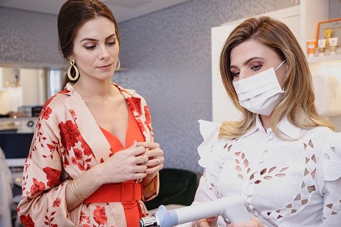Dra. Ana Paula Caramori, que atua na Cl&iacute;nica de Dermatologia Ana Paula Caramori, em Porto Alegre, apresentou as novidades