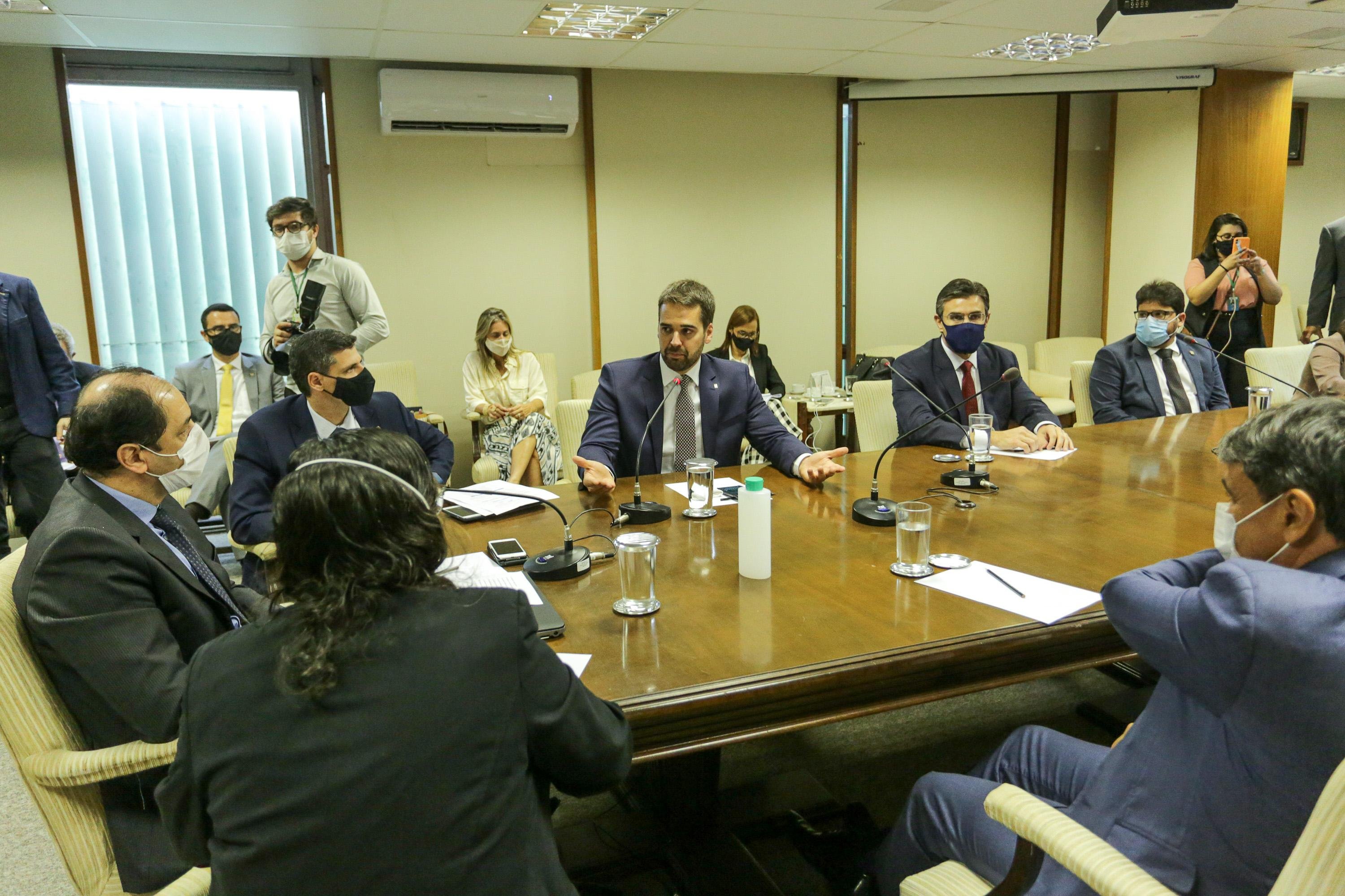 Governador tamb&eacute;m discutiu pauta fiscal do Estado durante agenda em Bras&iacute;lia nesta ter&ccedil;a-feira