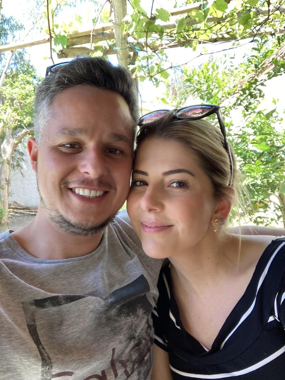 Que belo casal, Bruno Reinstein e Caroline Ortega