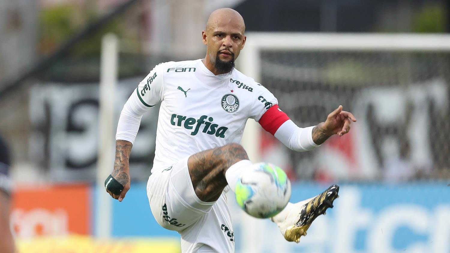 Melo tranquilizou os f&atilde;s atrav&eacute;s das redes sociais: "Poderia ser muito pior!"