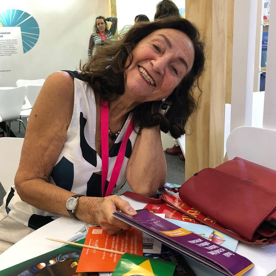 Encontro da escritora Lenice Gomes com alunos dos anos iniciais e intermedi&aacute;rios do Ensino Fundamental acontece &agrave;s 15h30min