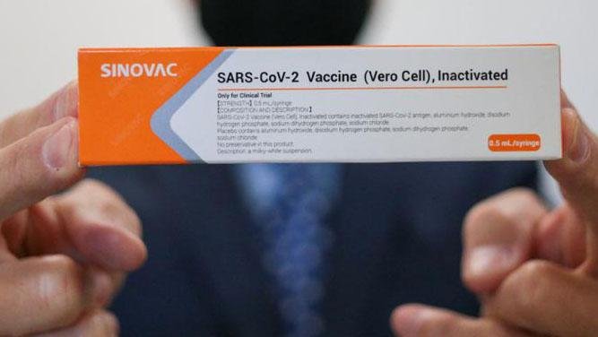 Avisa decide suspender os testes cl&iacute;nicos com a vacina Coronavac no Brasil
