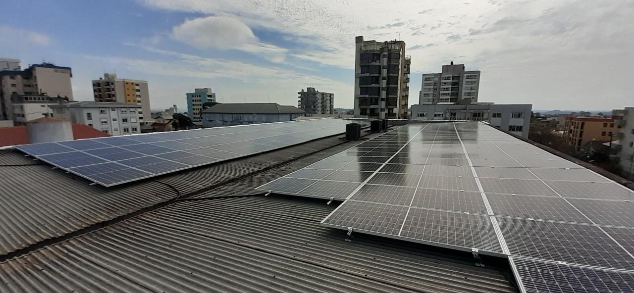 O Hospital S&atilde;o Carlos projeta economizar at&eacute; R$ 10 mil em sua conta mensal de energia el&eacute;trica
