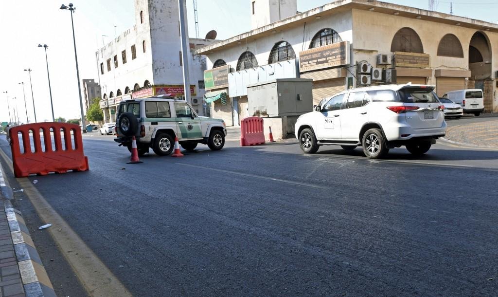 Pol&iacute;cia fechou as ruas pr&oacute;ximas ao cemit&eacute;rio em Jid&aacute;