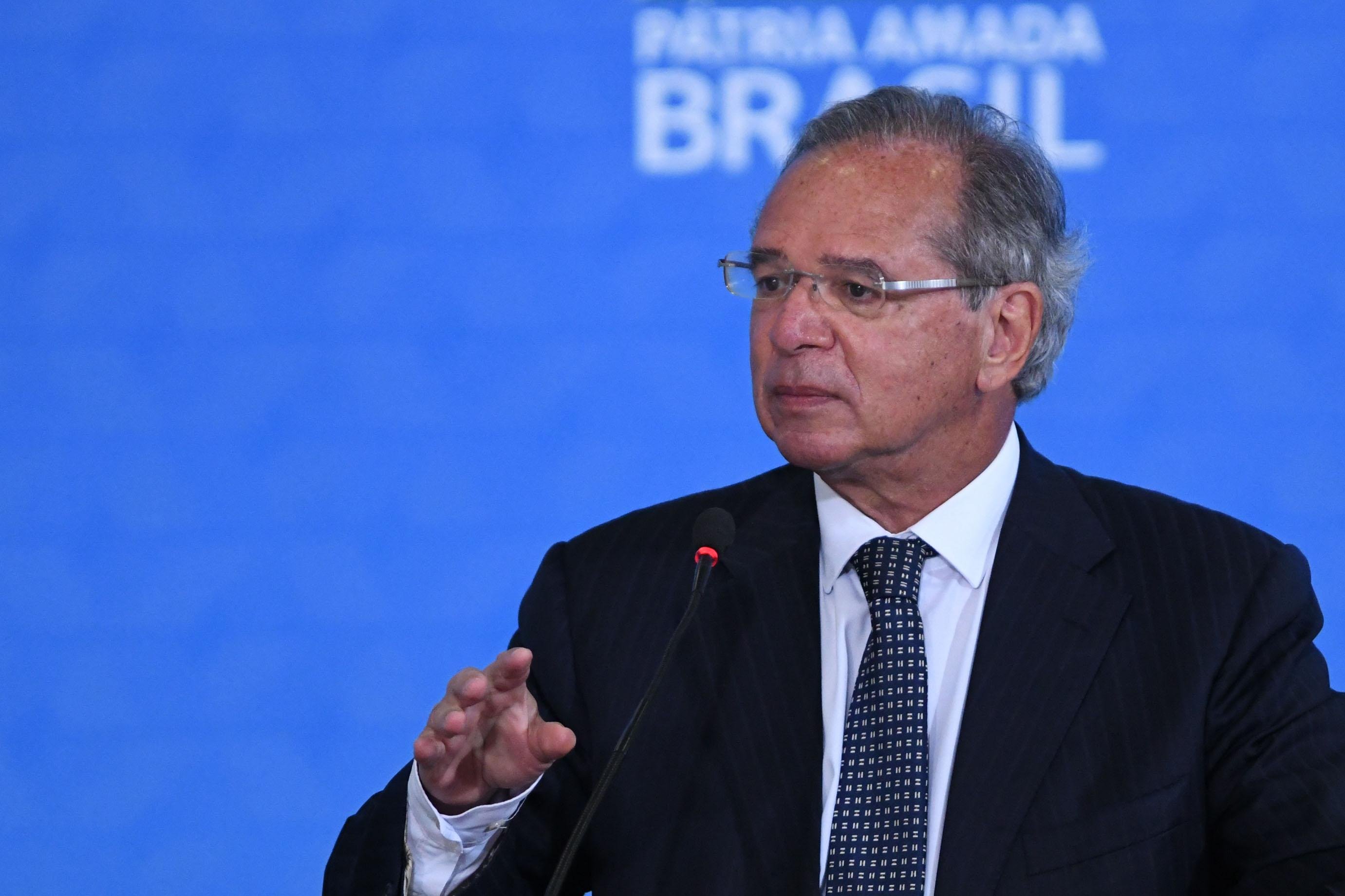 Ministro da Economia defendeu amplia&ccedil;&atilde;o do programa assistencial dentro dos limites do teto de gastos