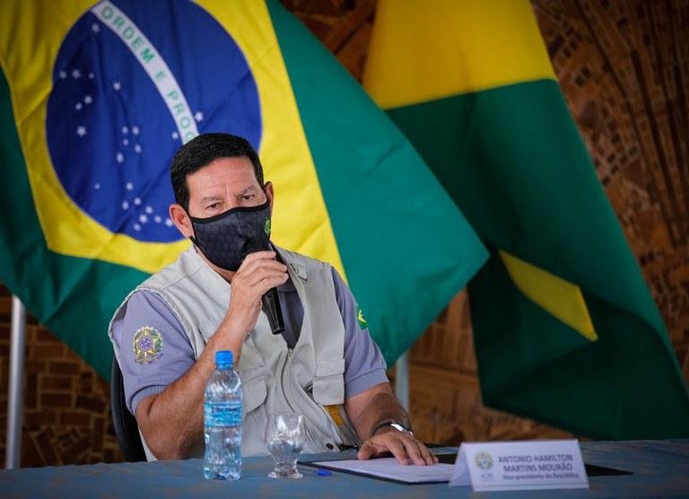 Posi&ccedil;&atilde;o de vice-presidente ocorreu ap&oacute;s comandante do Ex&eacute;rcito afirmar que For&ccedil;as Armadas n&atilde;o t&ecirc;m interesse em qualquer envolvimento com atividade pol&iacute;tica partid&aacute;ria