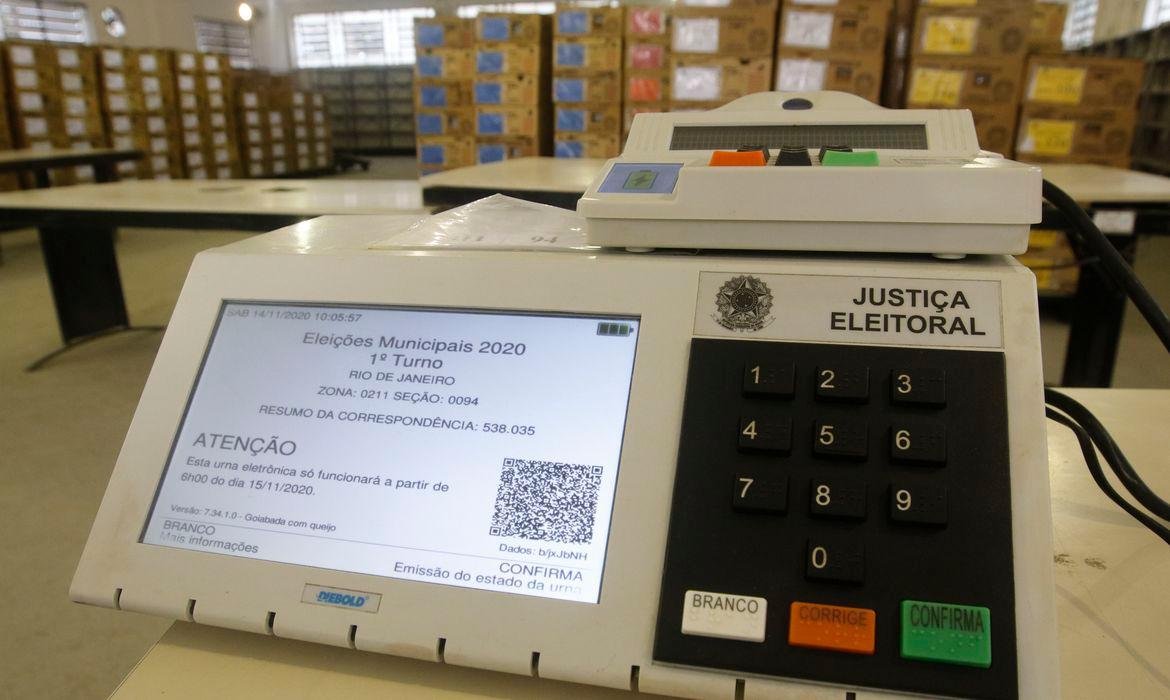 Mais de 400 ocorr&ecirc;ncias de crimes eleitorais j&aacute; foram registradas