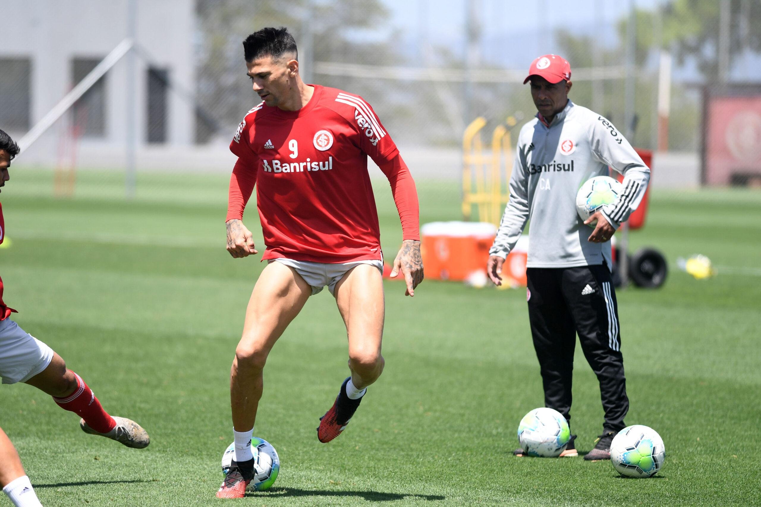 Inter encerrou a prepara&ccedil;&atilde;o para enfrentar o Am&eacute;rica-MG com um treino no CT do Parque Gigante