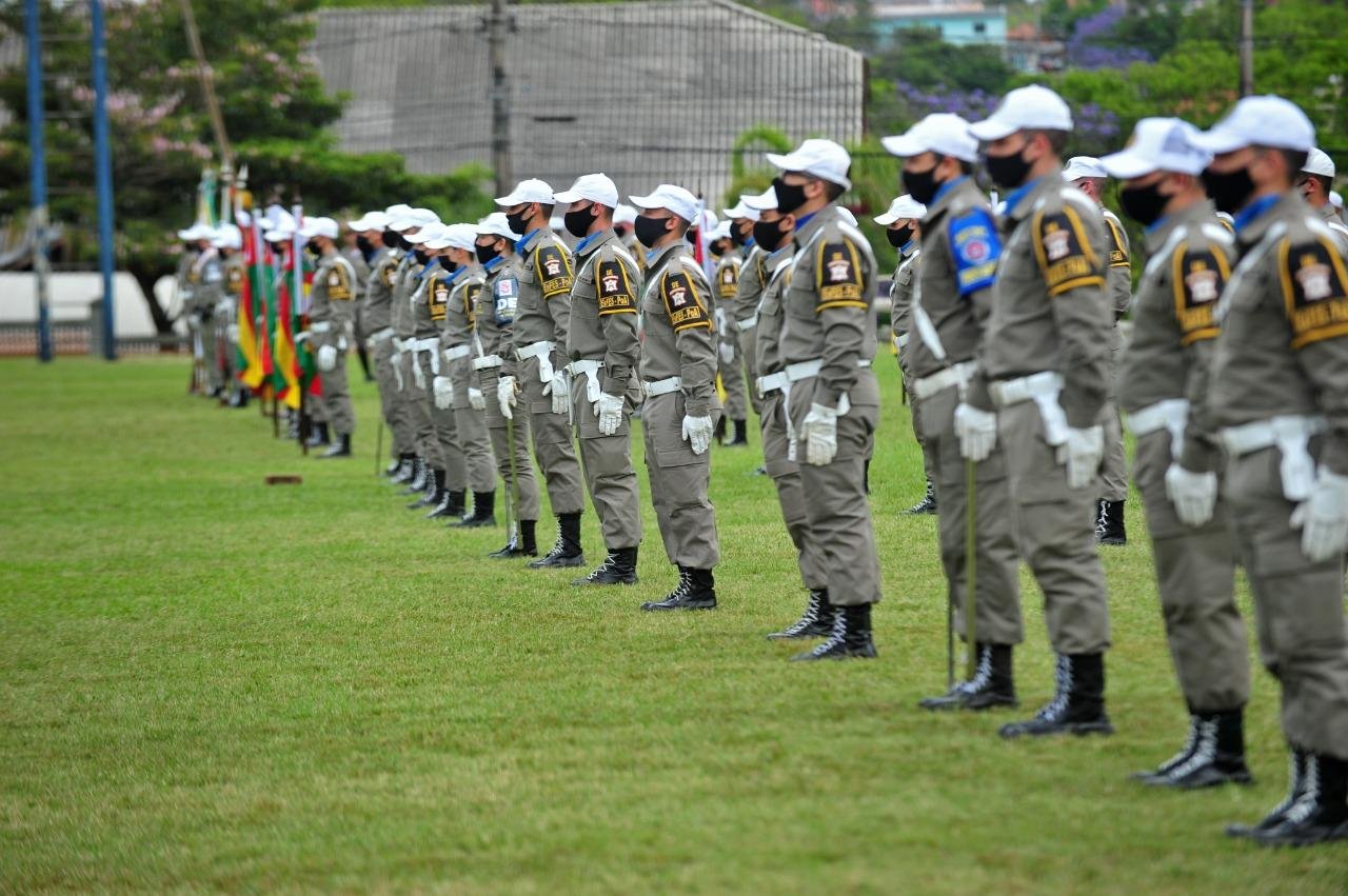 Solenidade ocorreu no campo de futebol do Est&aacute;dio General Cipriano, na Academia de Pol&iacute;cia Militar (APM)