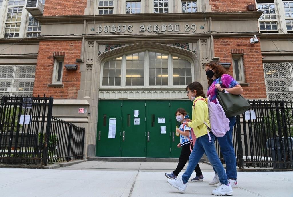 "Devemos lutar contra a segunda onda de Covid-19", disse Bill de Blasio
