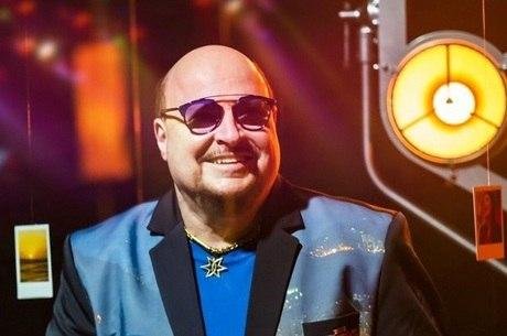 Internado com covid-19, Paulinho se recupera bem
