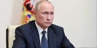 Putin assina aumento de impostos para rendas mais altas