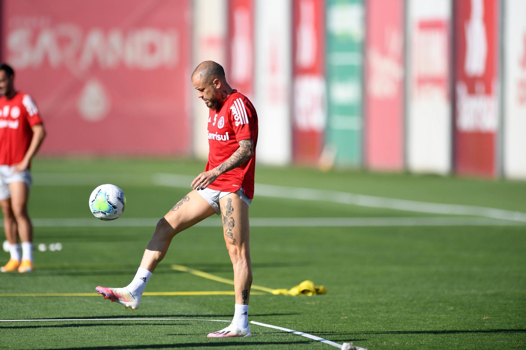 Equipe pode ter titulares amanh&atilde;, em Goi&acirc;nia