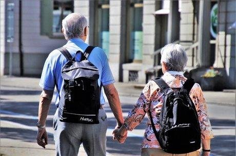 Pessoas acima de 70 anos n&atilde;o s&atilde;o obrigadas a votar