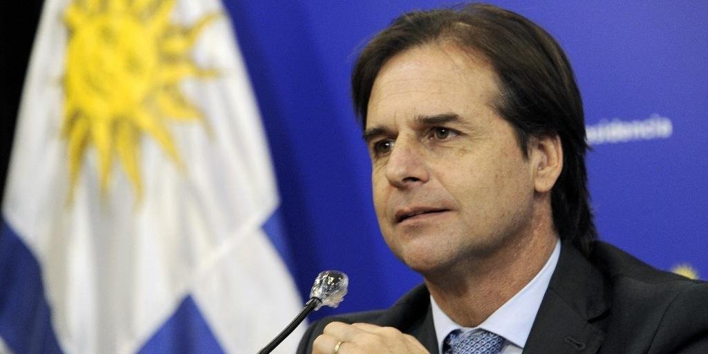 Governo uruguaio tenta conter avan&ccedil;o da pandemia