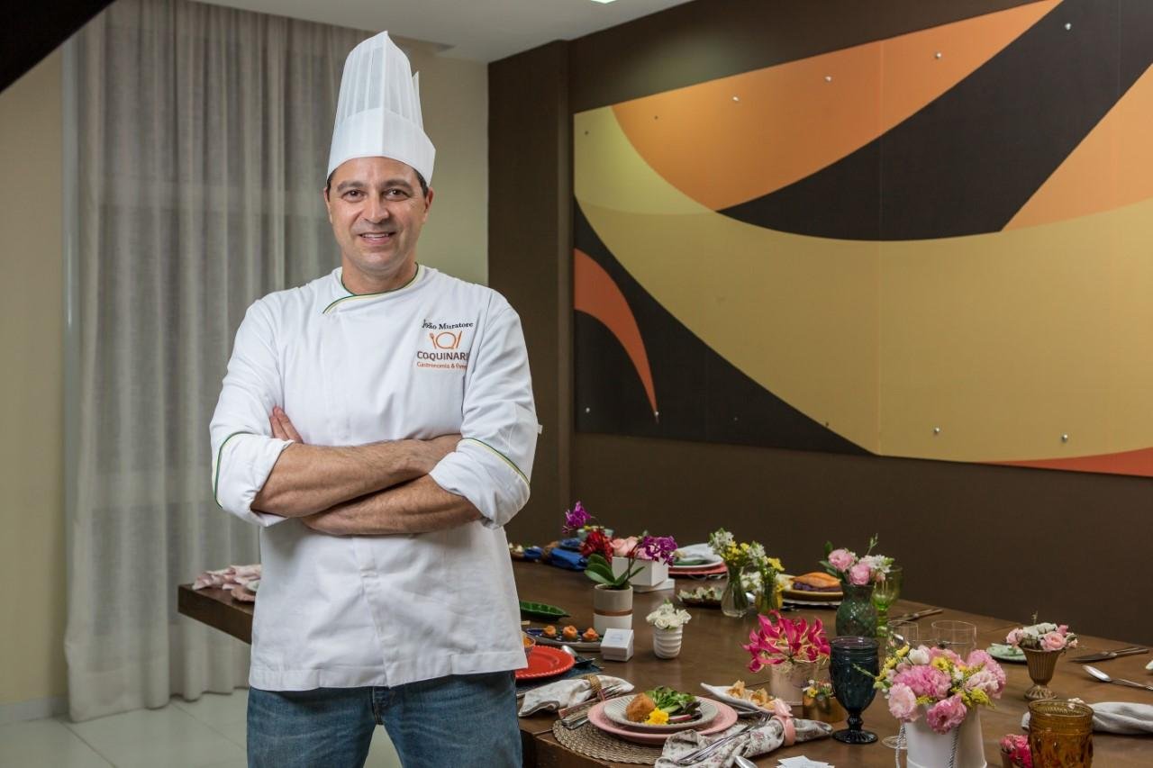 Chef Jo&atilde;o Muratore prepara o seu card&aacute;pio para as festas de final de ano