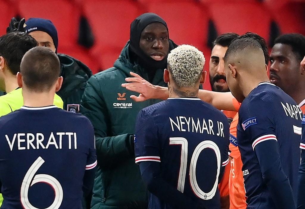 Caso de racismo ocorreu em partida v&aacute;lida pela Liga dos Campe&otilde;es
