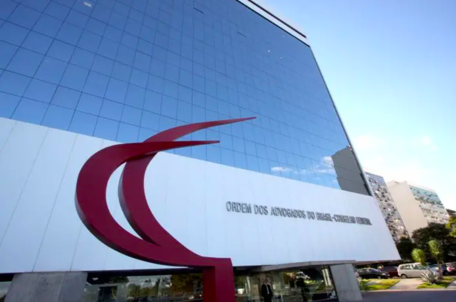 Os advogados citam ainda &lsquo;resist&ecirc;ncia e oposi&ccedil;&atilde;o de alguns representantes seccionais&rsquo;
