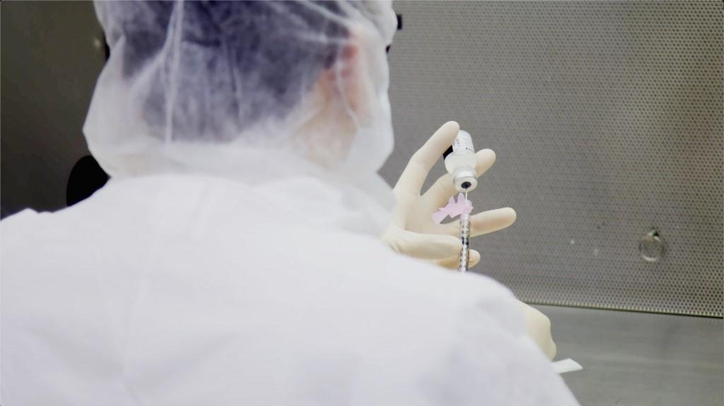 Trump afirmou que primeiras doses ser&atilde;o administradas "em menos de 24 horas"