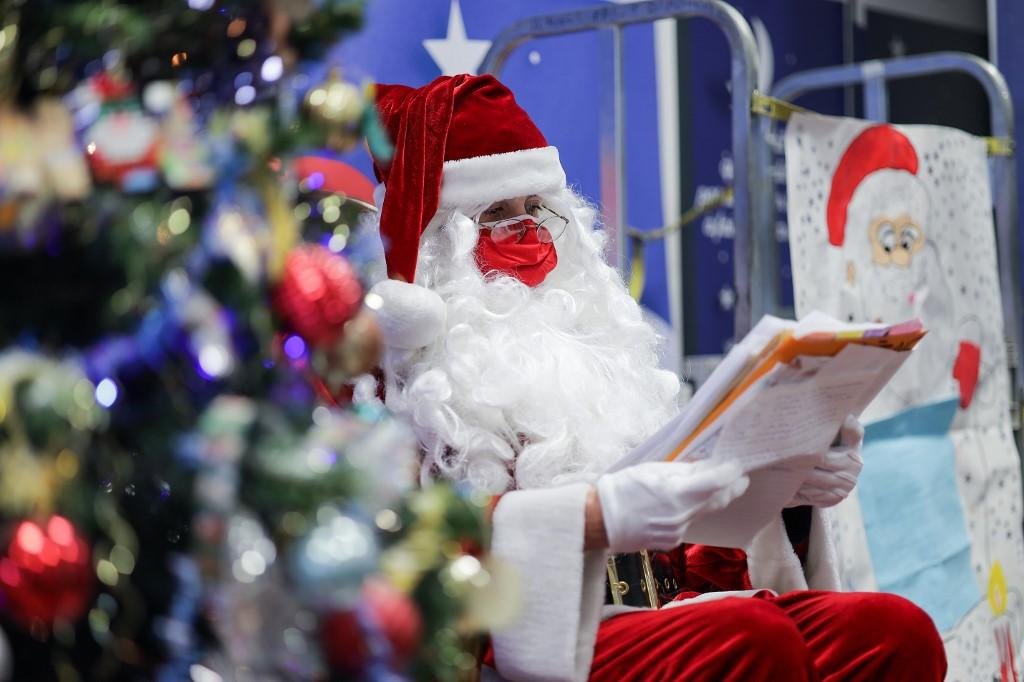 Papai Noel poder&aacute; distribuir os presentes &agrave;s crian&ccedil;as na madrugada de 24 para 25 de dezembro