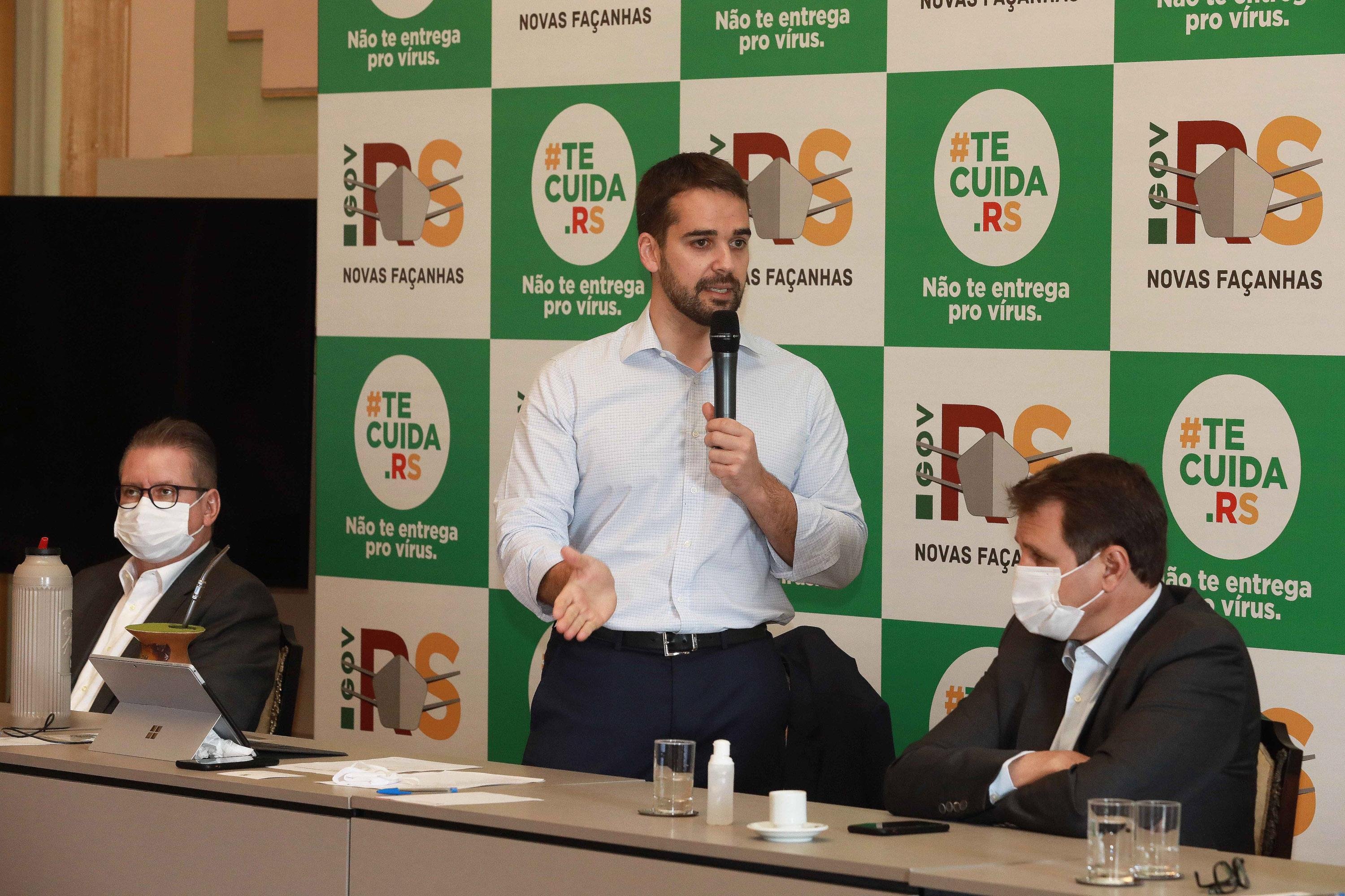 Governador se reuniu nesta quarta-feira com os deputados da base