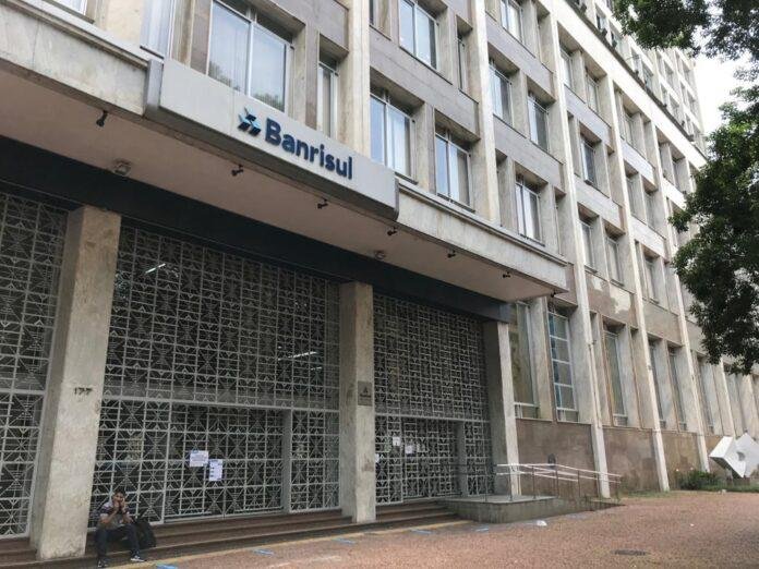 Banrisul deve ser reaberto at&eacute; o fim de semana