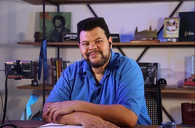 O ator Babu Santana foi diagnosticado com covid-19