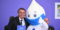 Bolsonaro assinou MP para compra de imunizantes