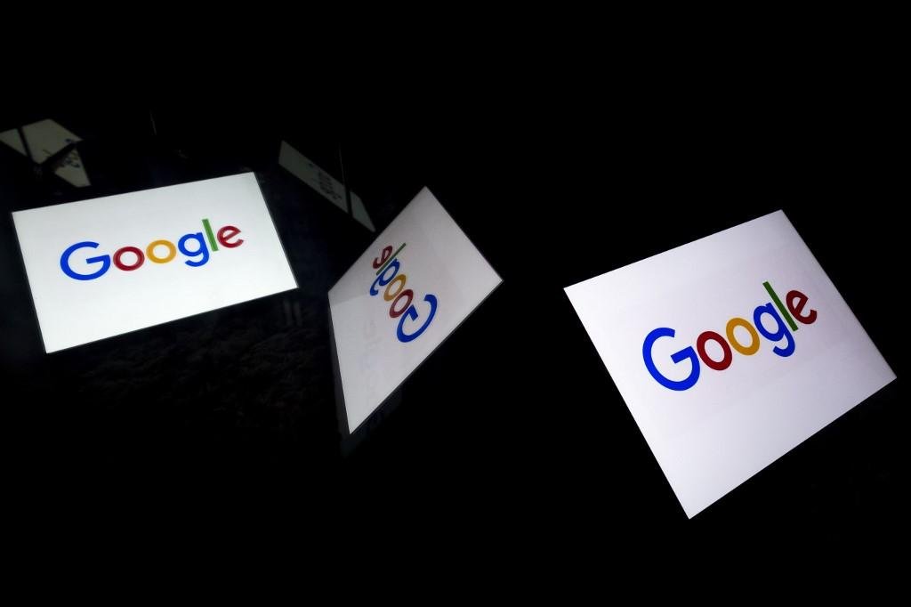 "Os estados alegam que a Google mant&eacute;m ilegalmente seu poder de monop&oacute;lio", disse procuradr-geral