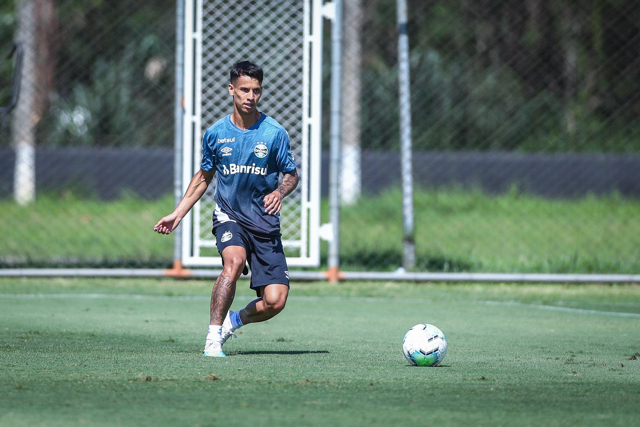 Ferreira deve ser titular do Gr&ecirc;mio diante do Sport