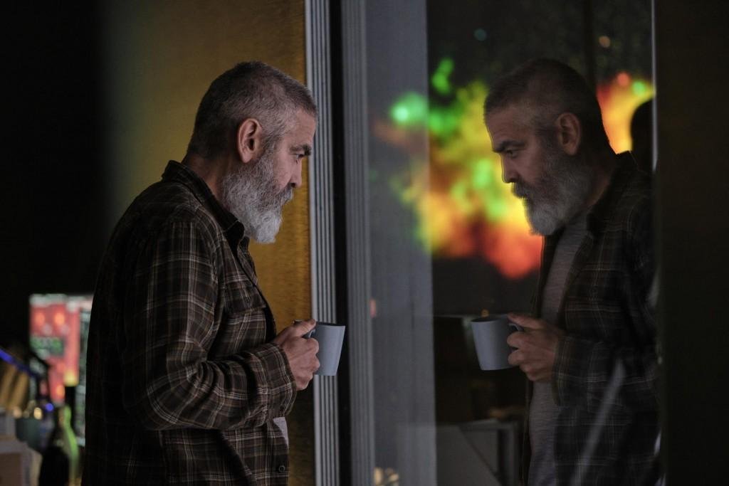 "O C&eacute;u da Meia Noite" &eacute; dirigido e estrelado por George Clooney