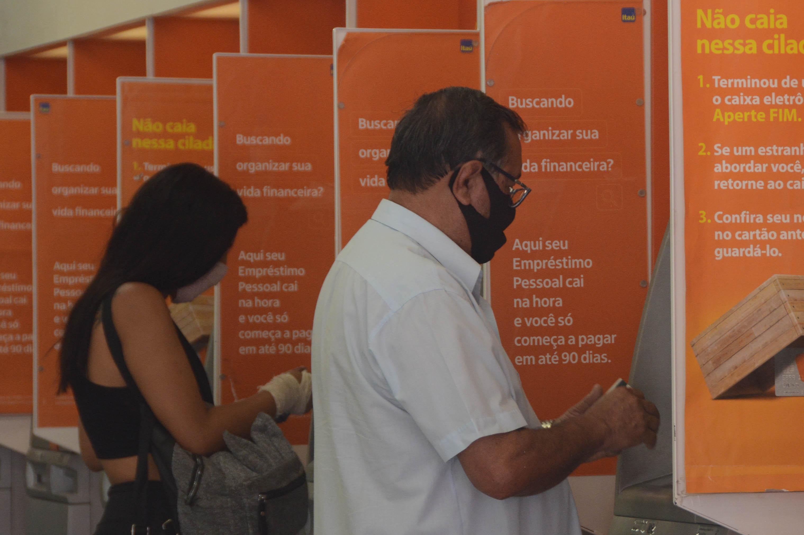 Bancos reabrem para o atendimento ao p&uacute;blico nos dias 28, 29 e 30 de dezembro no hor&aacute;rio normal