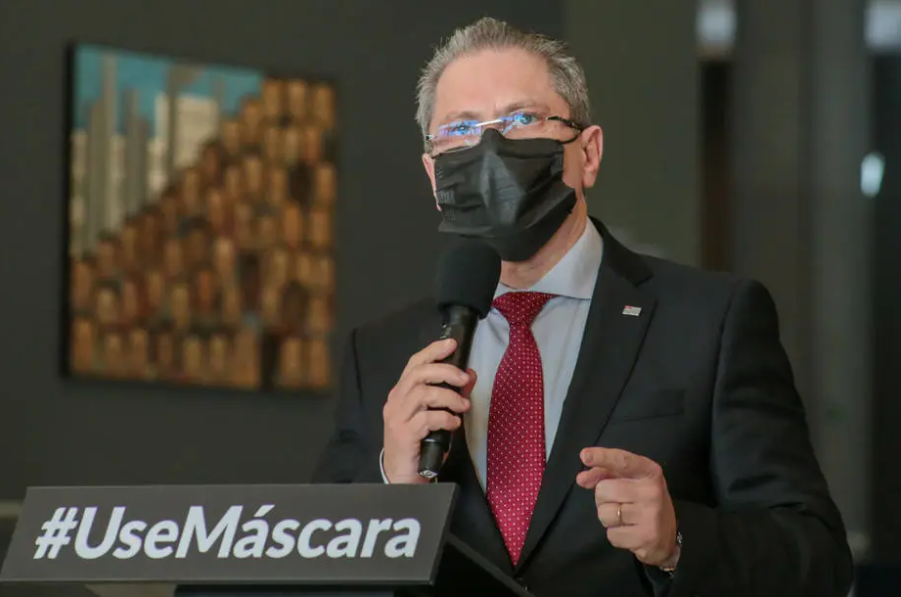 Secret&aacute;rio Jean Gorinchteyn falou sobre testes da Coronavac