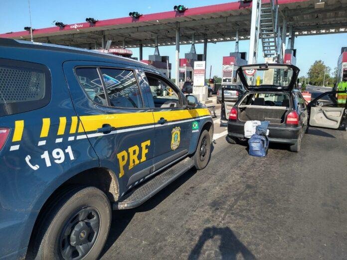 Carros foram recolhidos e ser&atilde;o devolvidos aos donos