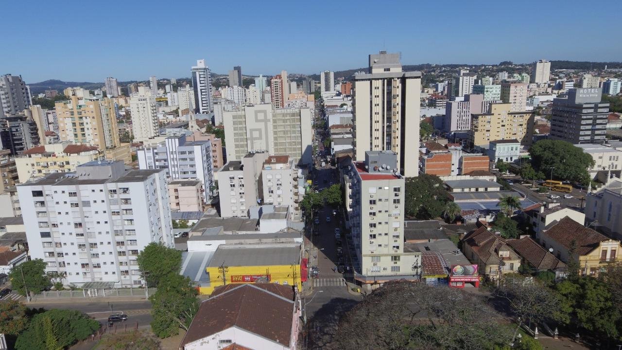 Munic&iacute;pio registra 22.479 admiss&otilde;es e 21.062 desligamentos no acumulado do ano