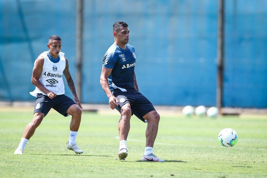 Diego Souza prega aten&ccedil;&atilde;o m&aacute;xima do Gr&ecirc;mio e "agredir" o S&atilde;o Paulo em seus dom&iacute;nios para obter a vaga para a final da Copa do Brasil