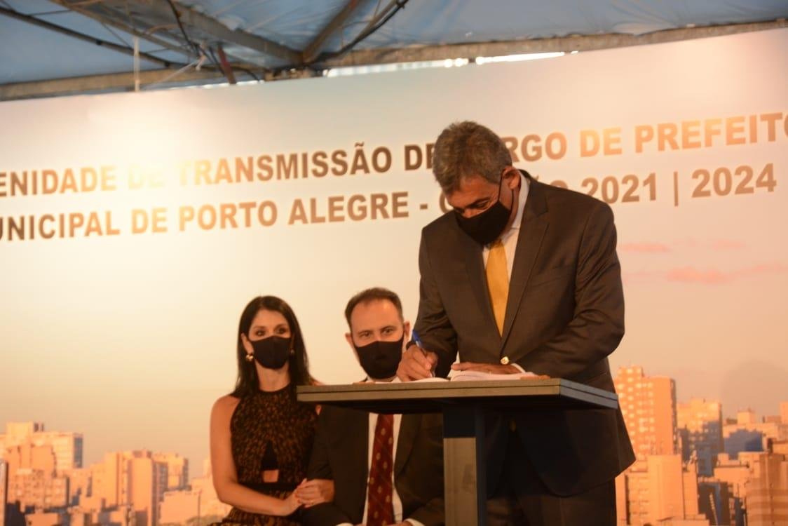 Melo comandar&aacute; a cidade pelos pr&oacute;ximos quatro anos