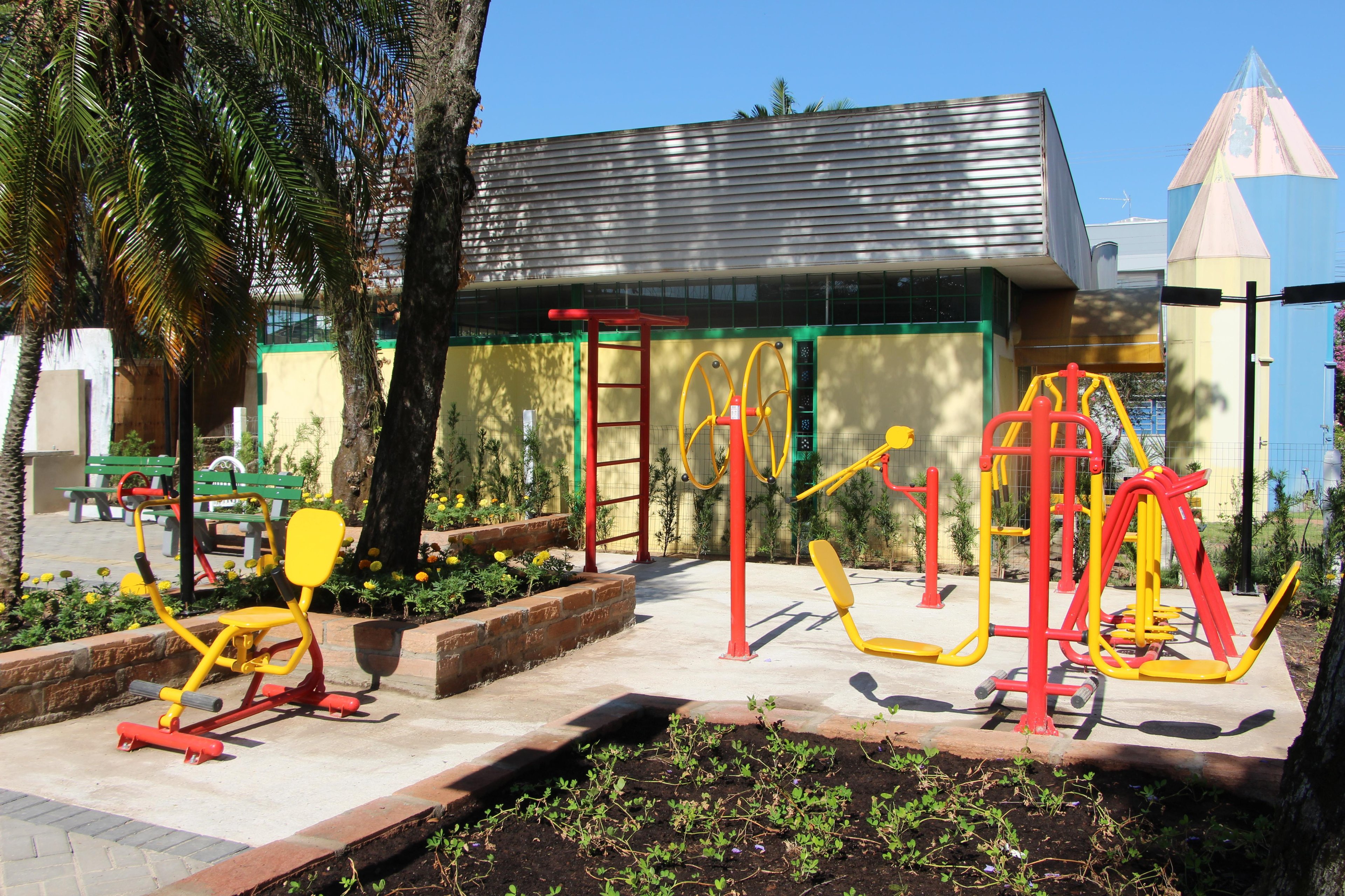 Local agora conta com playground, incluindo balan&ccedil;o para cadeirantes e academia ao ar livre